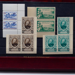 Lot de timbres France et Monde à trier en un carton.