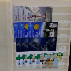Fin de stock de blocs et feuillets de timbres de Suisse en un album.