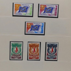 Collection timbres de service de France neufs** 1958-2024 en un album.