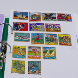 Lot massif de timbres France et Monde à trier en un carton.