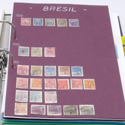 Lot de timbres France et Monde à trier en un carton.