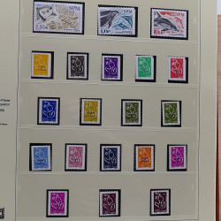 Collection timbres de Saint Pierre et Miquelon 1963-2024 neufs en 3 albums.