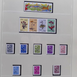 Collection timbres de Saint Pierre et Miquelon 1963-2024 neufs en 3 albums.