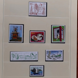 Collection timbres de Saint Pierre et Miquelon 1963-2024 neufs en 3 albums.