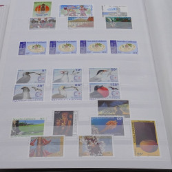 Collection timbres de Nouvelle Calédonie 1989-2020 neufs en un album.