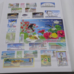 Collection timbres de Nouvelle Calédonie 1989-2020 neufs en un album.