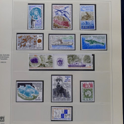 Collection timbres T.A.A.F. 1955-2000 neufs en un album.