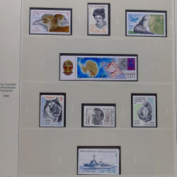 Collection timbres T.A.A.F. 1955-2000 neufs en un album.
