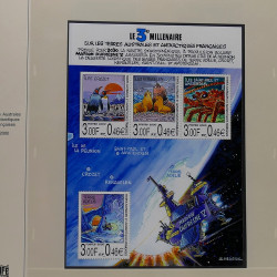Collection timbres T.A.A.F. 1955-2000 neufs en un album.