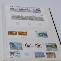 Lot de timbres de Monaco et DOM-TOM neufs** en un album.