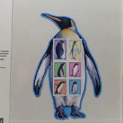 Collection timbres T.A.A.F. 2001-2014 neufs en un album.