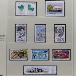 Collection timbres T.A.A.F. 2001-2014 neufs en un album.