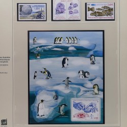 Collection timbres T.A.A.F. 2001-2014 neufs en un album.