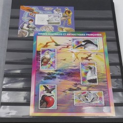 Collection timbres de T.A.A.F. 1996-2016 neufs** en un album.
