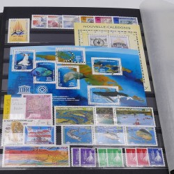Collection timbres de Nouvelle Calédonie 1995-2019 neufs en un album.