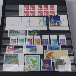 Collection timbres de Mayotte 1997-2008 neufs** en un album.