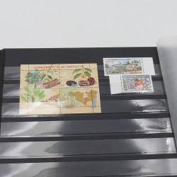 Collection timbres de Mayotte 1997-2008 neufs** en un album.