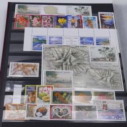 Collection timbres de Polynésie Française 1995-2020 neufs** en un album.