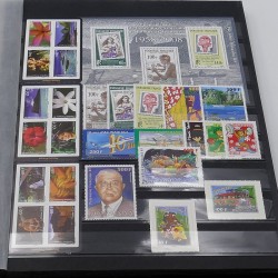 Collection timbres de Polynésie Française 1995-2020 neufs** en un album.