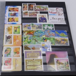 Collection timbres de Polynésie Française 1995-2020 neufs** en un album.