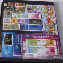 Collection timbres de Polynésie Française 1995-2020 neufs** en un album.