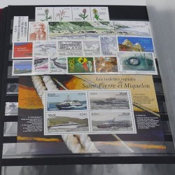 Collection timbres de Saint Pierre et Miquelon 1986-2020 neufs** en un album.