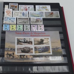 Collection timbres de Saint Pierre et Miquelon 1986-2020 neufs** en un album.