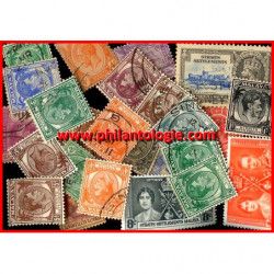 Straits Settlements 25 timbres de collection tous différents.