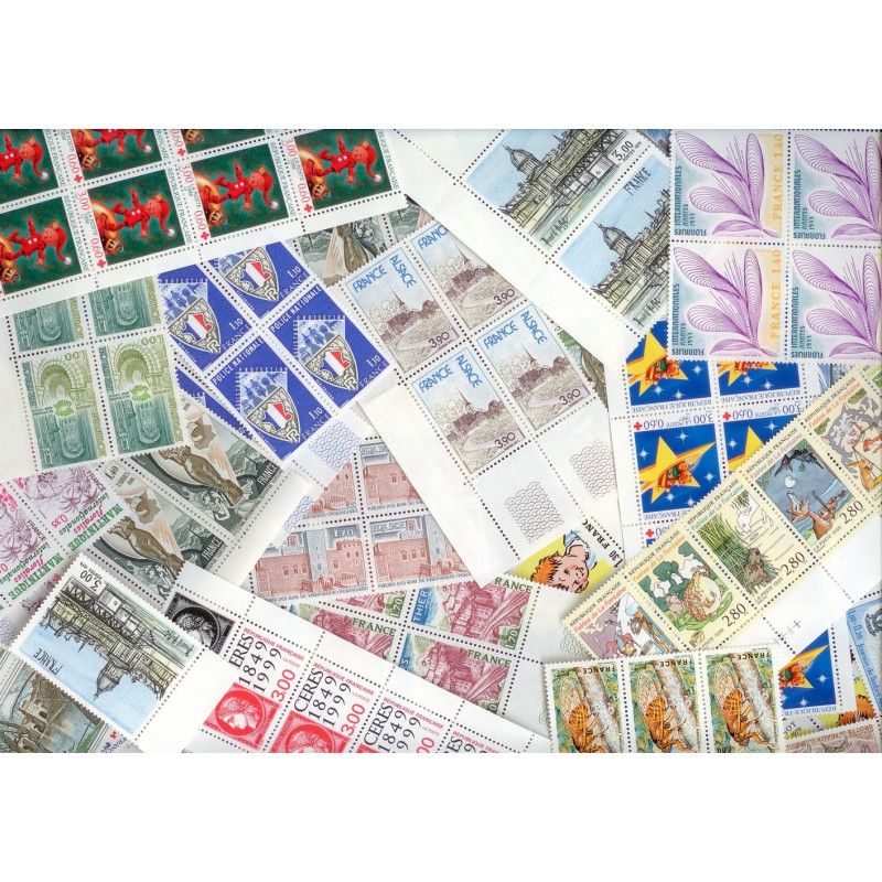 Timbres de France neufs en francs pour affranchissement. Paquet 100 euros.