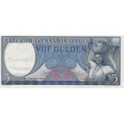 Suriname 5 billets de banque neufs.