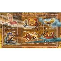 Inventions de Léonard de Vinci bloc-feuillet de 6 timbres thématiques.