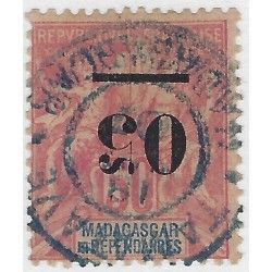 Madagascar 1902 timbre N°48a surcharge renversée, SUP.