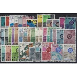 Europa-CEPT timbres d'année 1967 complet neuf**.