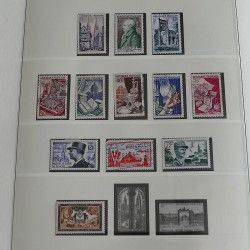 Collection timbres de France 1950-1959 en album élégant Lindner.
