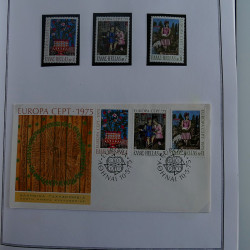 Collection historique des timbres Europa 1971-1975 en album Cérès.