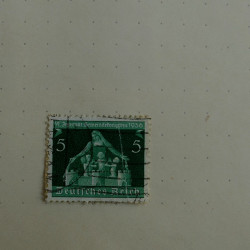 Collection timbres du monde neufs et oblitérés en album Schaubek.