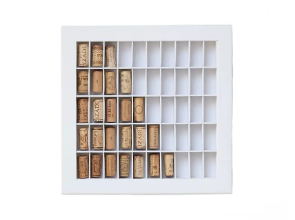 Collectionnez vos bouchons de vin avec nos vitrines, albums pour les mettre en valeur.
